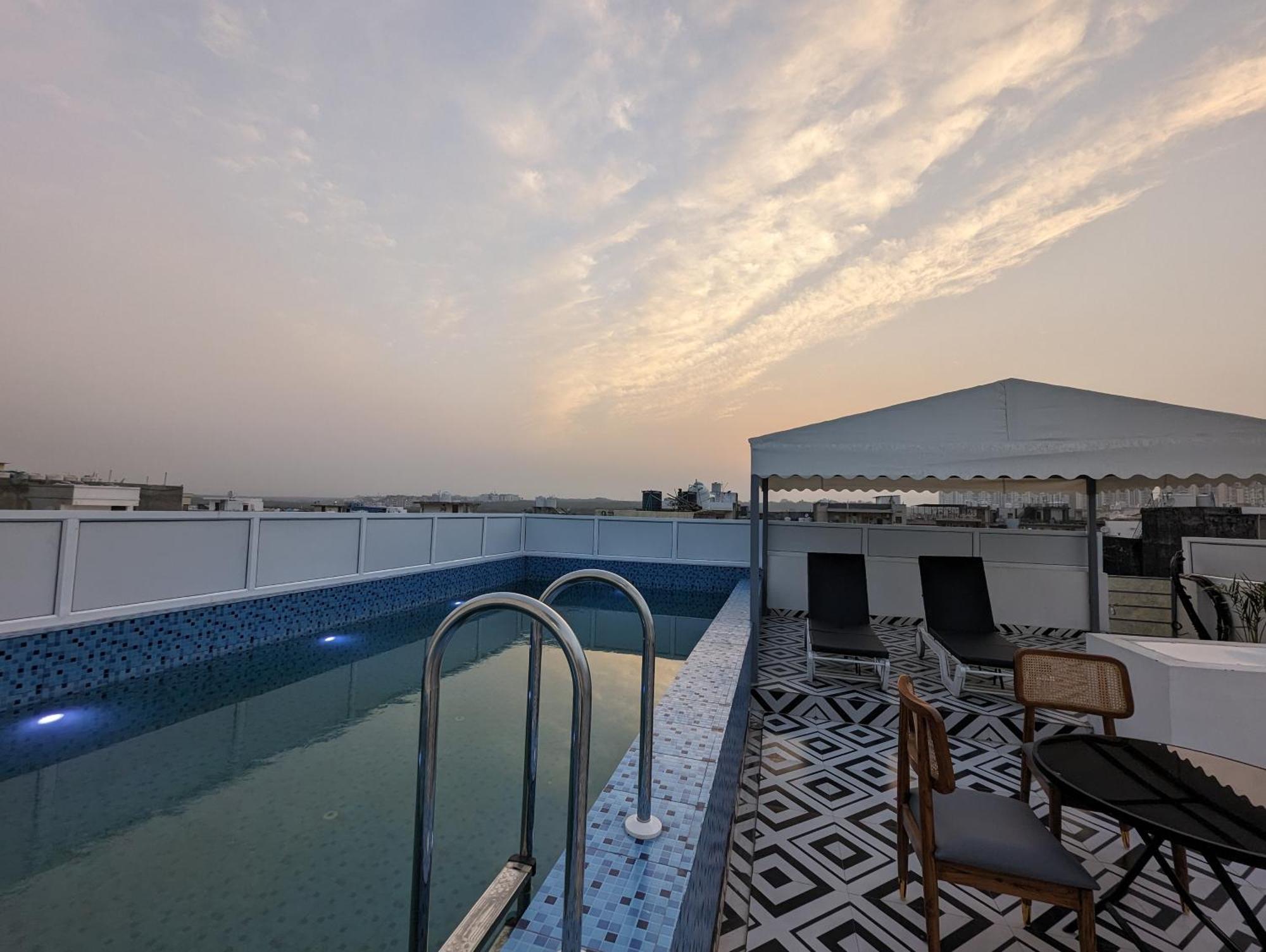 Hotel Green Vegas Faridabad Exterior foto