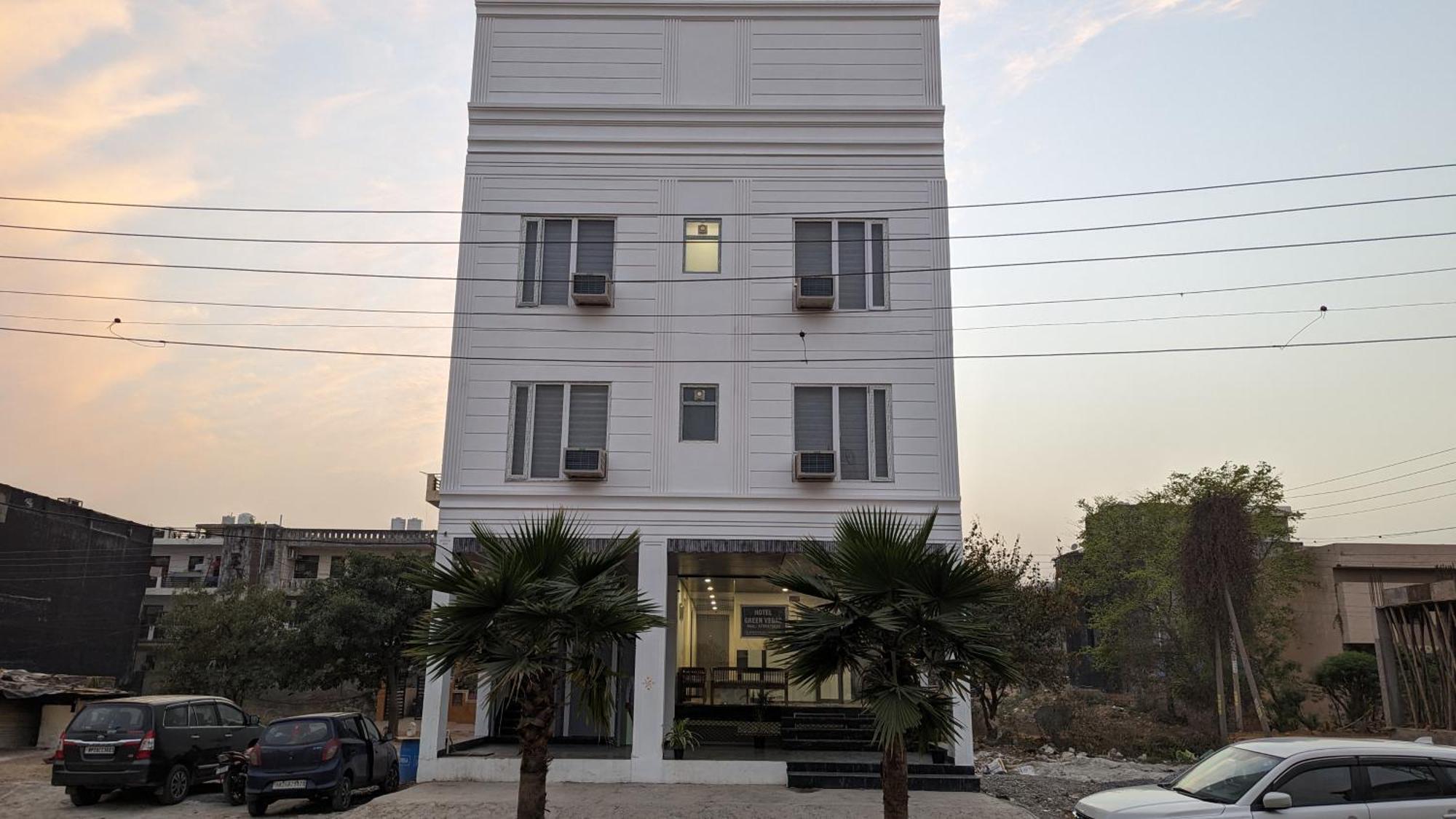 Hotel Green Vegas Faridabad Exterior foto